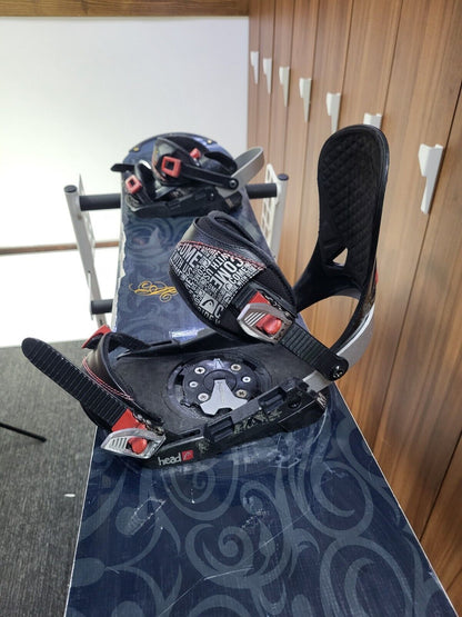 Snowboard Matrix Escape 158 cm + fixations Head taille M Aventure Sport