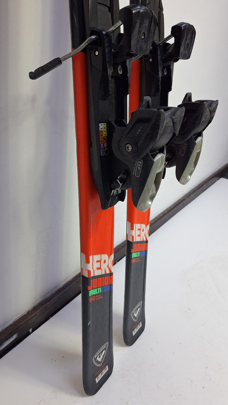 Rossignol Hero J 150 cm Ski + Elan ESP 7.5 Bindungen Winter Fun Snow Sports