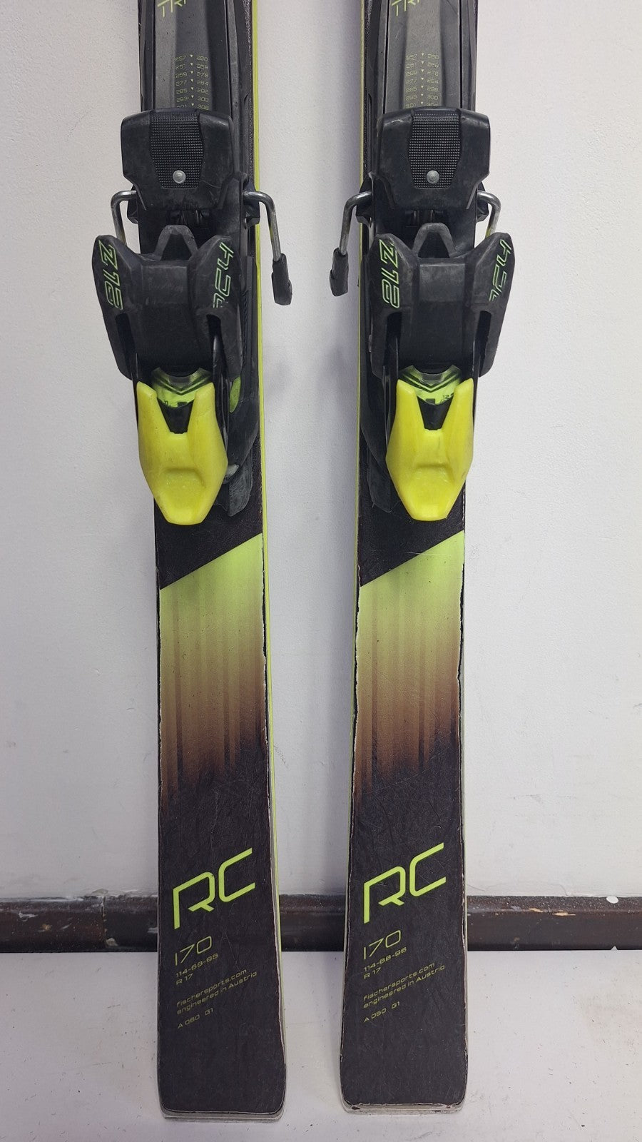 Fischer RC4 World Cup 170cm Ski + Fischer Z12 Bindings Fun Snow Winter Sport