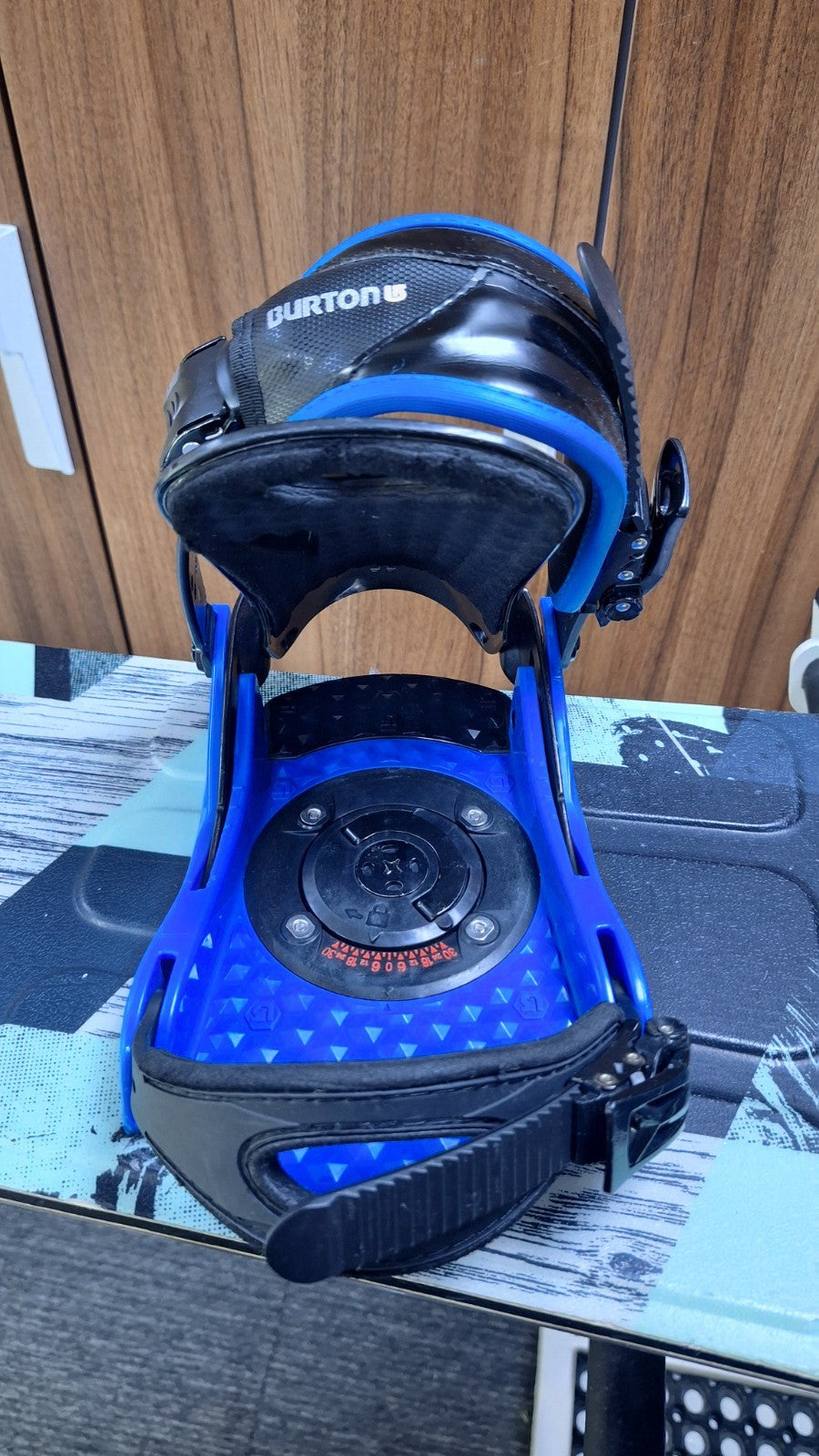 Burton LTR 144L cm Snowboard + Burton S  Bindings Winter Snow Adventure Fun