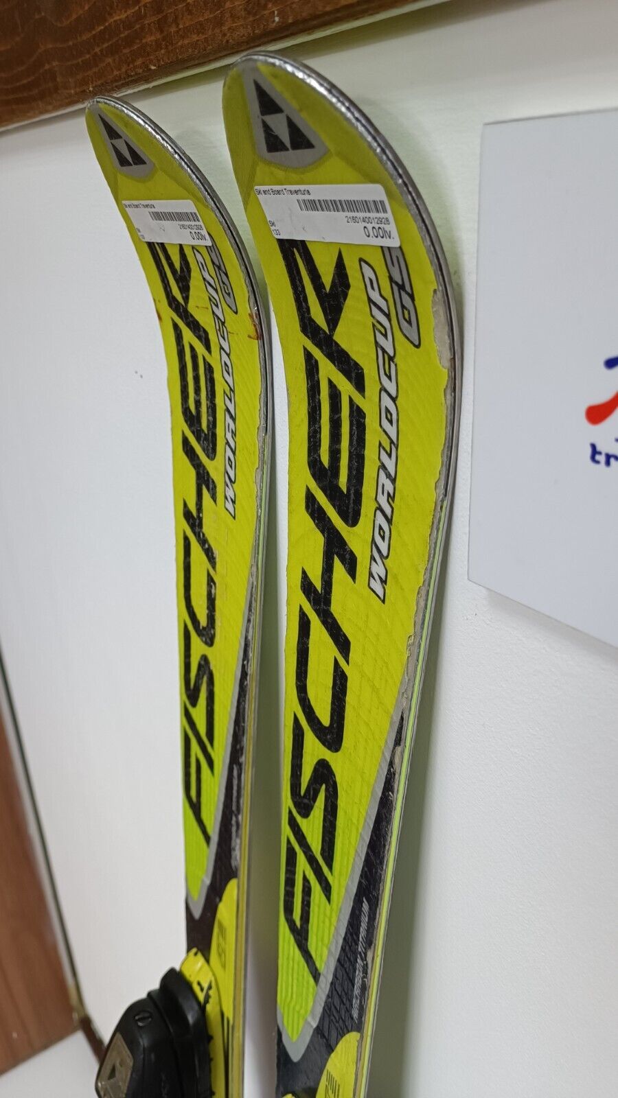 Fischer RC4 WC GS 133 cm Ski + Salomon 9.5 Bindungen Wintersport