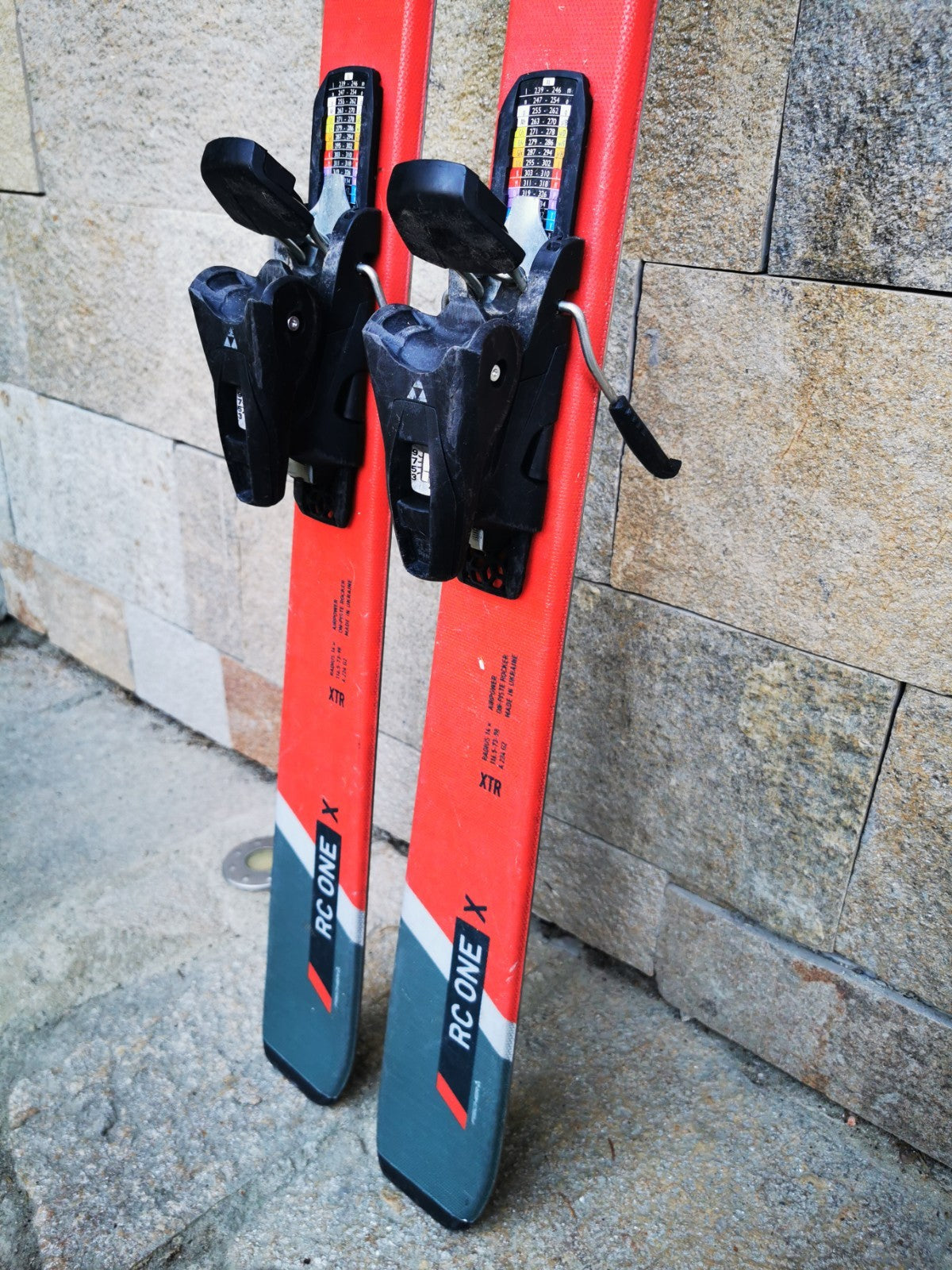 Fischer RC One X 150cm  Ski + Fischer RS 9 Bindings Adventure Winter Sport