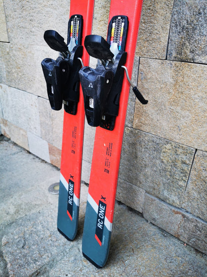 Fischer RC One X 150cm  Ski + Fischer RS 9 Bindings Adventure Winter Sport