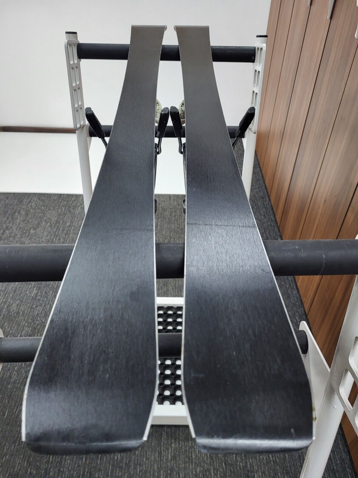 Atomic Redster XT 123cm Ski + Atomic 7.5 Bindungen Wintersport