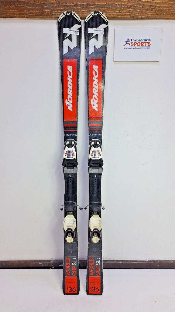Nordica Dobermann WC SL J 136 cm Ski + Marker 10 Bindings Sport Winter Fun