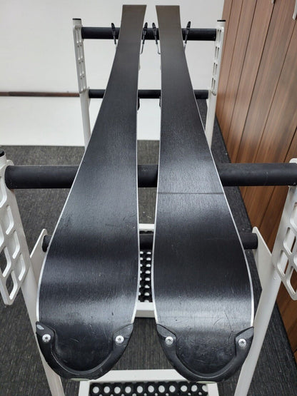 Ski Völkl Racetiger GS R JR 130 cm + fixations Marker 7 Plaisirs des sports d'hiver et de la neige