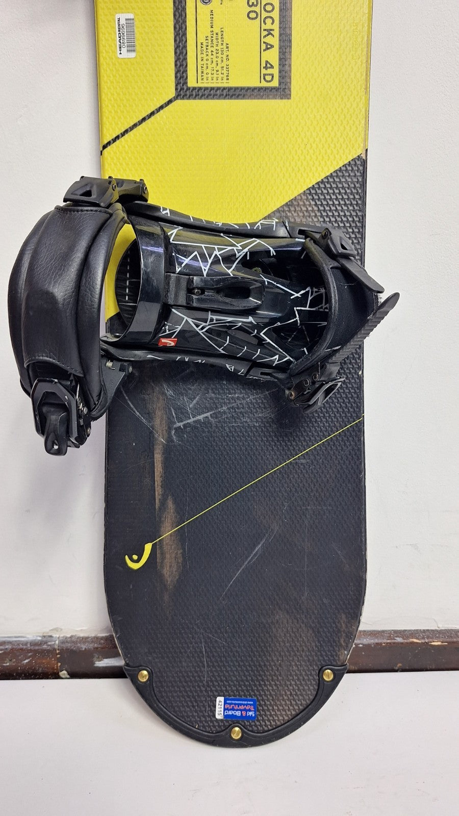 HEAD Rocka 4D JR 130 cm Snowboard + HEAD S Bindings Winter Sport Fun Snow