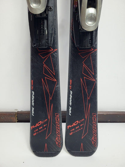 Nordica Fire Arrow TM 140 cm Ski + Elan ESP 7.5 Bindings Winter Sports