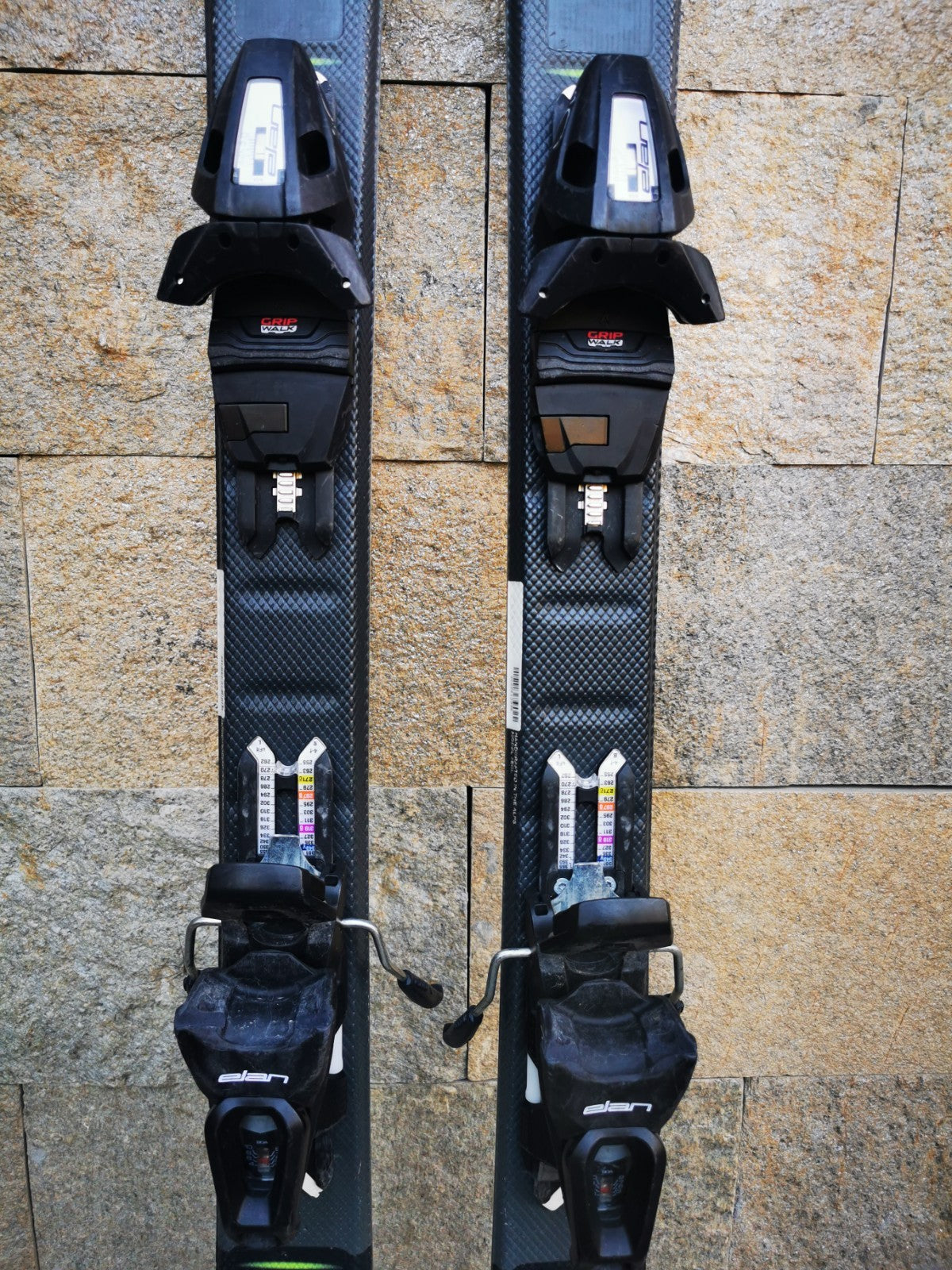 Elan Element 76 150cm  Ski + Elan ESP 10 Bindings Adventure Winter Sport