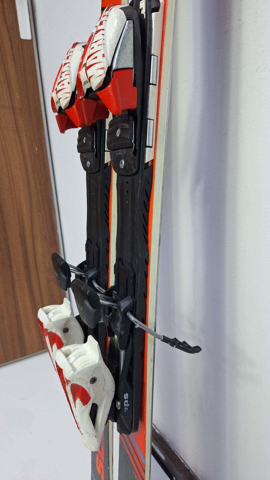 Sci Blizzard SL FIS Ti 143 cm + attacchi Marker 10 Sport invernali Neve