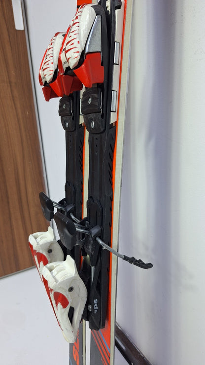 Sci Blizzard SL FIS Ti 143 cm + attacchi Marker 10 Sport invernali Neve
