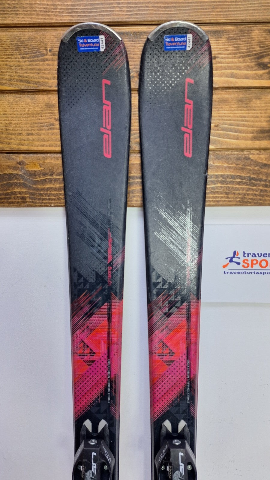 Elan Black Crystal 158 cm Ski + Elan EL 7.5 Bindungen Sport Schnee Winterspaß