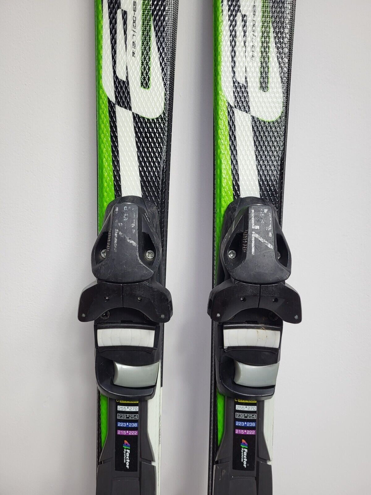 Elan Exar Pro 140 cm Ski + Elan 7.5 Bindungen Sport Schnee Winterspaß