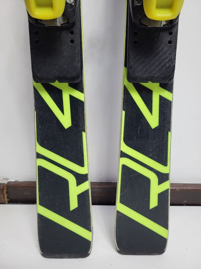 Fischer RC4 WC FIS 130 cm Ski + Fischer 9 Bindungen Wintersport