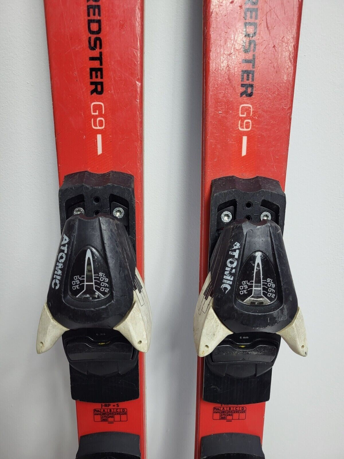 Sci Atomic Redster G9 131 cm + attacchi Atomic 7.5 Sport invernali all'aperto