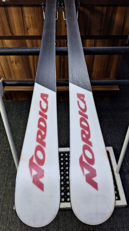 Nordica Dobermann J GS 170 cm Skis + Marker 12 Bindings Winter Fun Snow