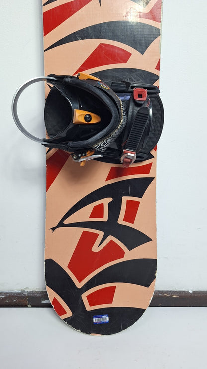 Heli Kamikaze 157 cm Snowboard + HEAD Rental L  Bindings Winter Snow Adventure