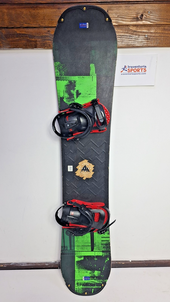 Burton Radius 150W cm Snowboard + Burton M  Bindings Winter Snow Adventure Fun