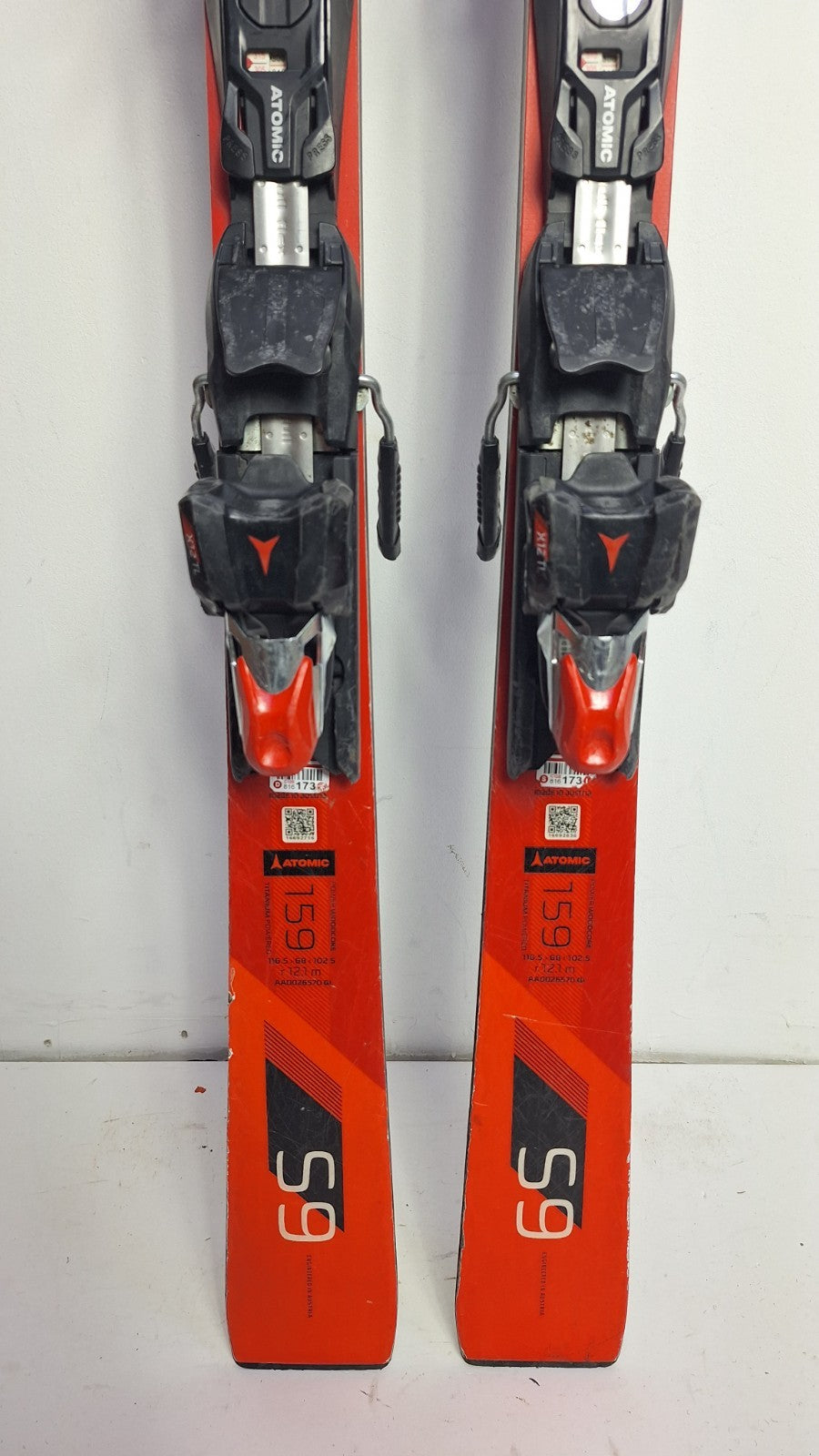 Atomic Redster S9 159cm Ski + Atomic 12 Bindings  Winter Sport Fun