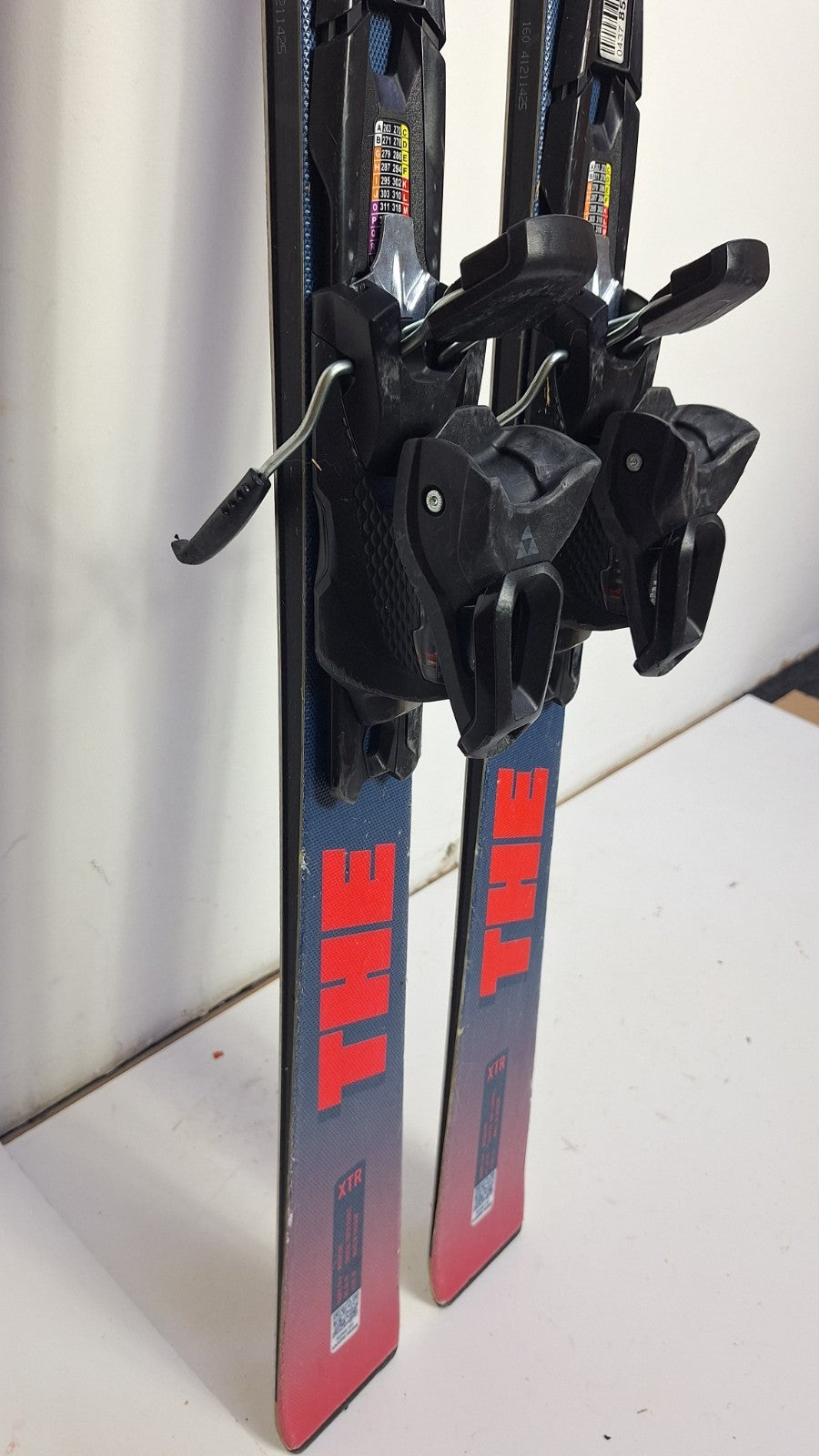 Fischer XTR The Curv  160 cm Ski + Fischer RS 10 Bindings Winter Sport  Snow