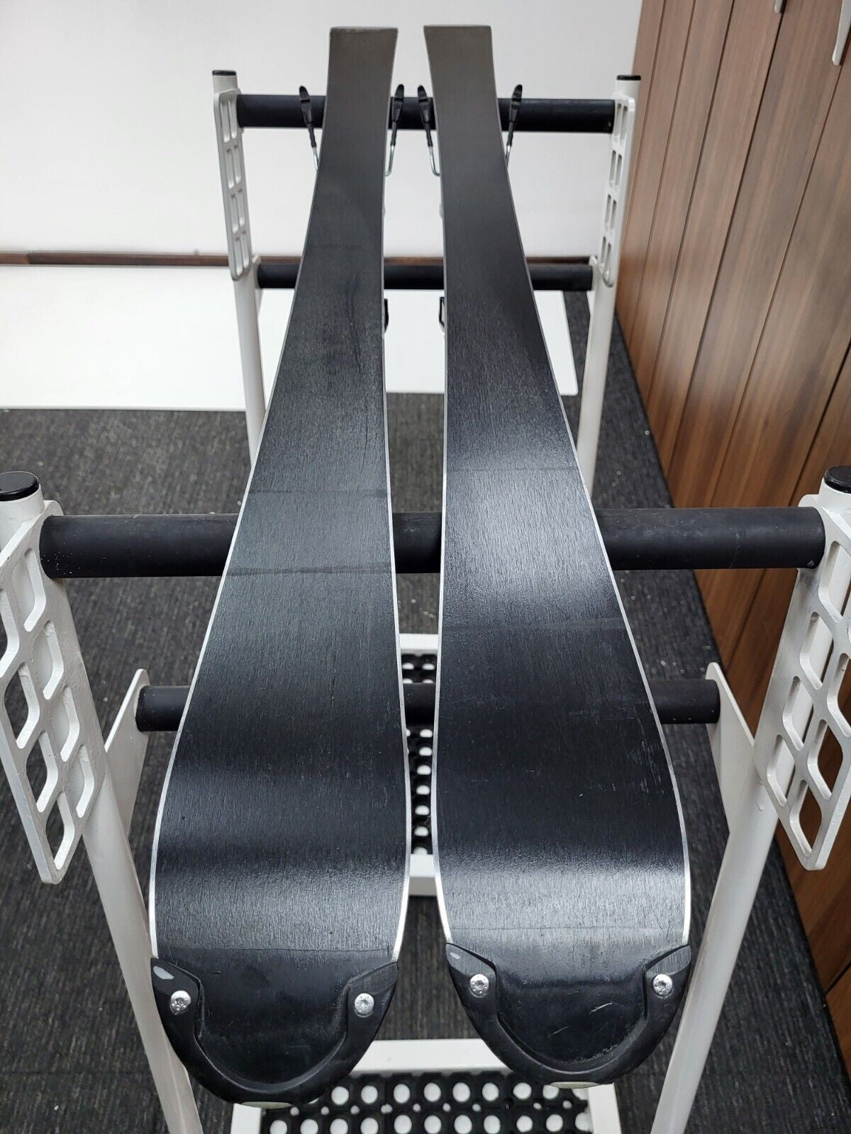 Völkl Racetiger GS R JR 130 cm Ski + Marker 7 Bindungen Wintersport Schneespaß