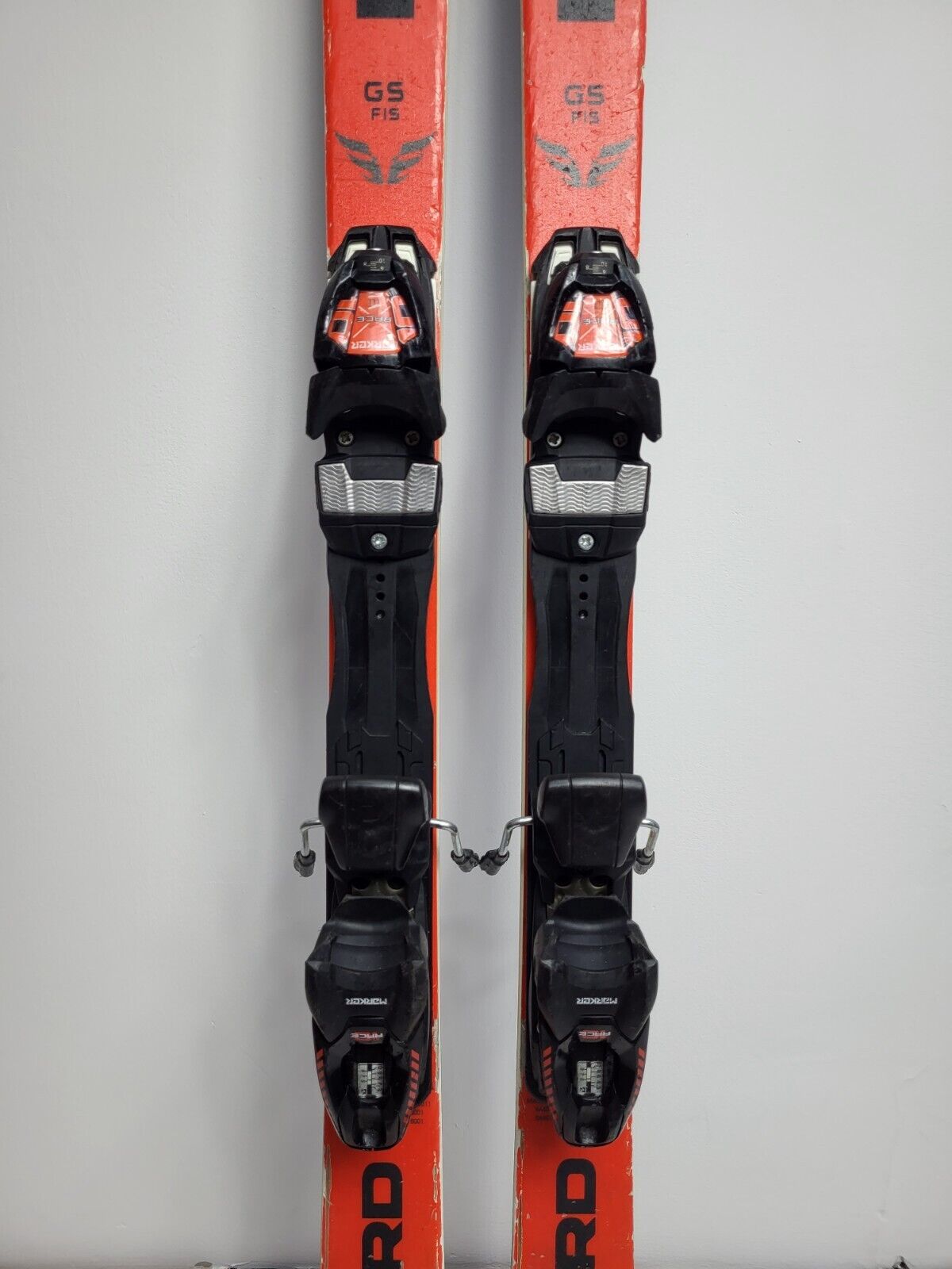 Ski Blizzard Firebird GS FIS 149 cm + fixations Marker 10 Plaisir hivernal