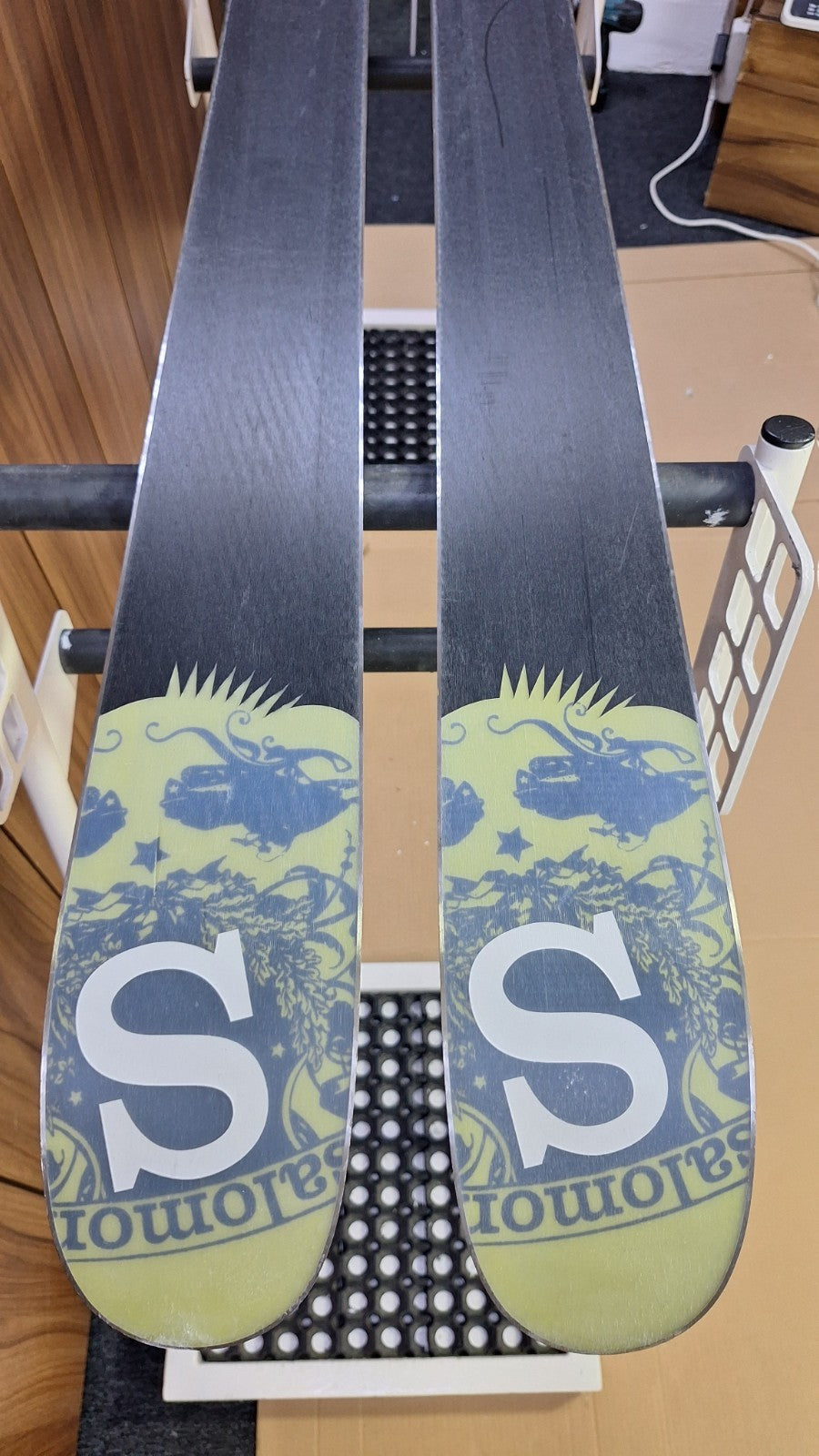 Salomon Czar 174cm  Ski + Elan 10 Bindings Winter Sport Fun