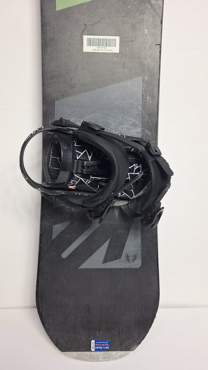 K2 Rental 130 cm Snowboard + HEAD Rental Size M Bindings Adventure Winter