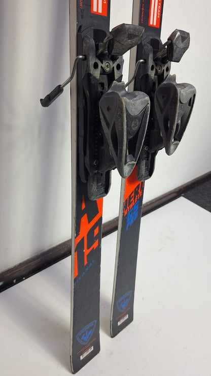 Rossignol Hero FIS GS Pro 165 cm Ski + Rossignol 7 Bindungen Winterspaß Schnee