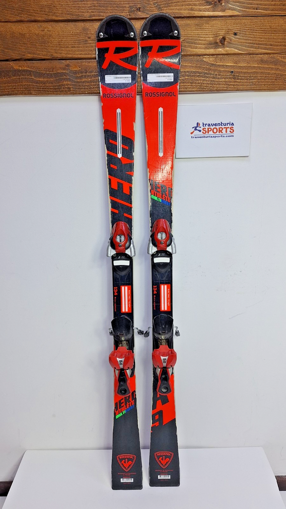 Sci Rossignol Hero Athlete Multievent 134 cm + attacchi Atomic 7.5 Inverno Neve