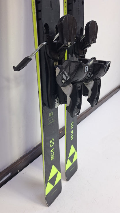 Sci Fischer RC4 GS 143cm + attacchi Salomon 10 Sport Invernali