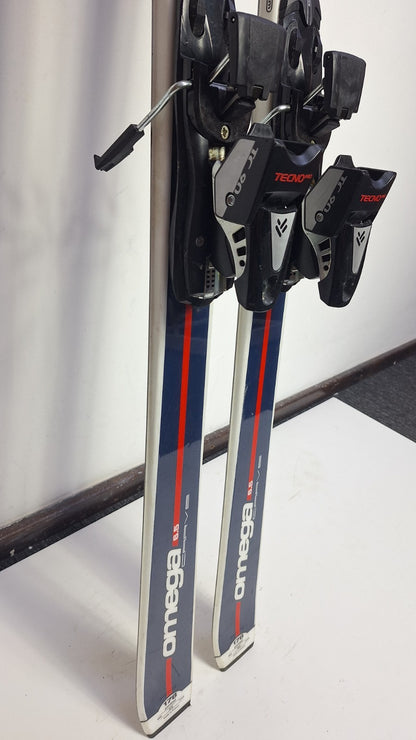 Dynastar Omega 178 сm Ski + Tecno Pro 9 Bindings Winter Fun Snow