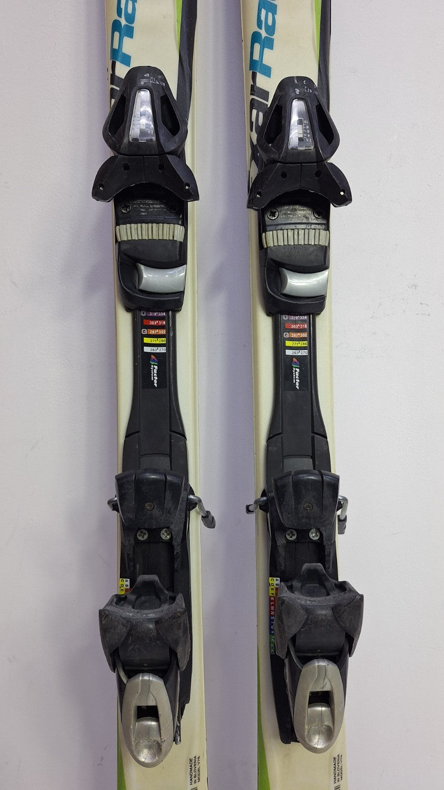 Ski Elan Exar Race 168 cm + fixations Elan ESP 10, hiver, plein air, neige et plaisir