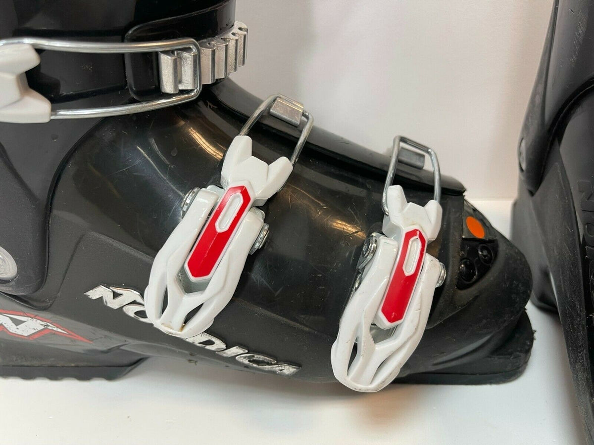 Nordica GP TJ Ski Boots (EU 39; UK 5 3/4; Mondo 250) Sport Fun Winter Snow