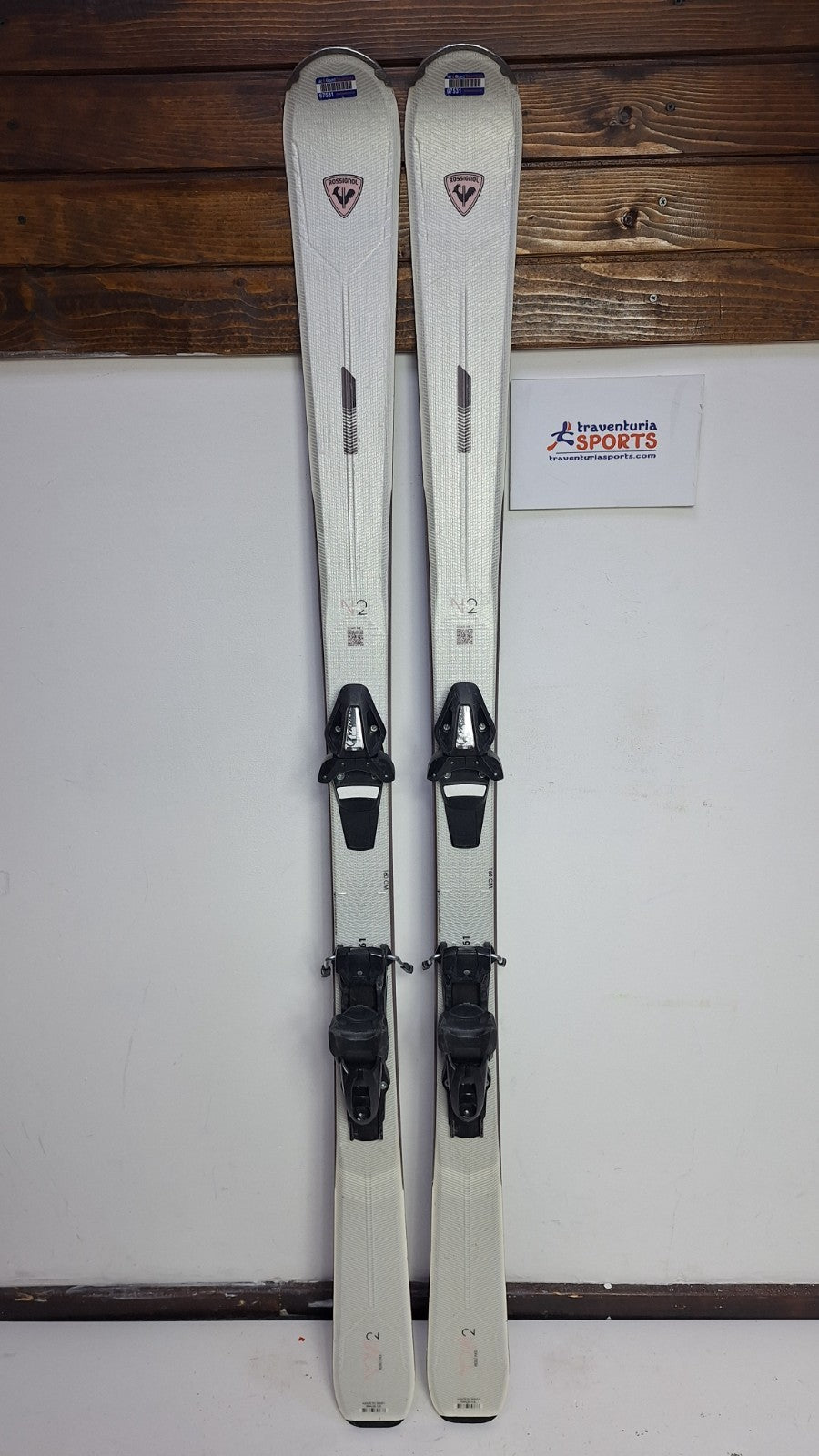 Rossignol Nova 2 160 cm Ski + Tyrolia 10  Bindings Winter Fun Snow Sports