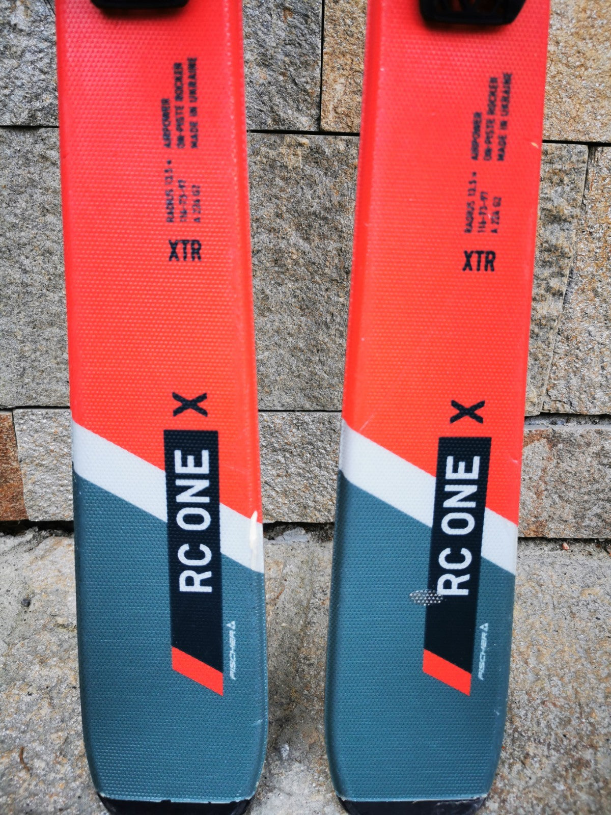 Fischer RC One X 145cm  Ski + Fischer RS 9 Bindings Adventure Winter Sport