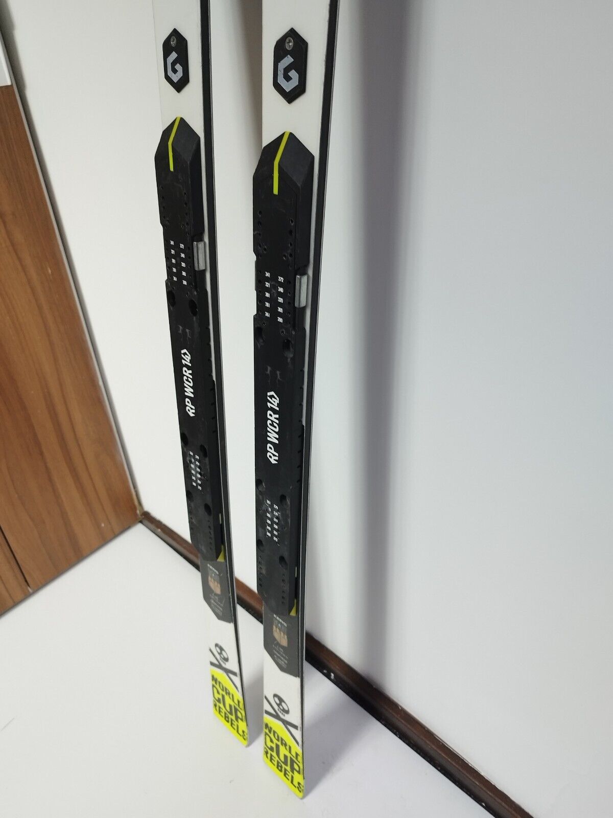 HEAD WC Rebels 175 cm Ski CBS WinterSnow Outdoor Sport Adventure