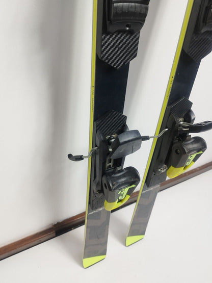 Sci Fischer RC4 GS FIS 145 cm + attacchi Fischer 9 Sport invernali Divertimento in discesa