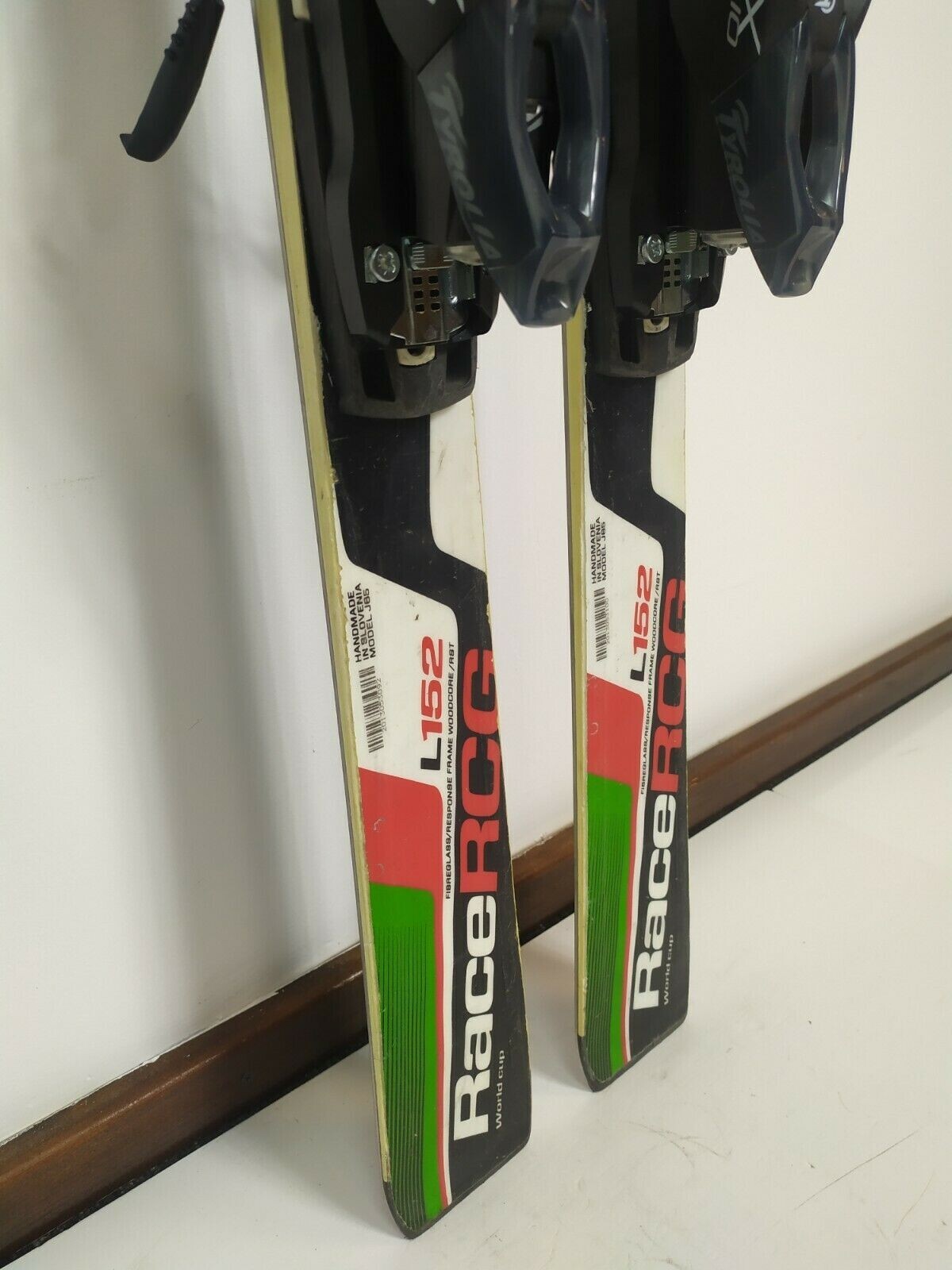Elan Race RCG 152 cm Ski + NEUE Tyrolia SX10 Bindungen Winter Fun Snow BSL