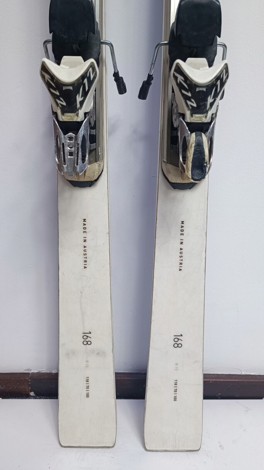 Ski Kastle 72 168cm + fixations Marker 12 Sport d’hiver