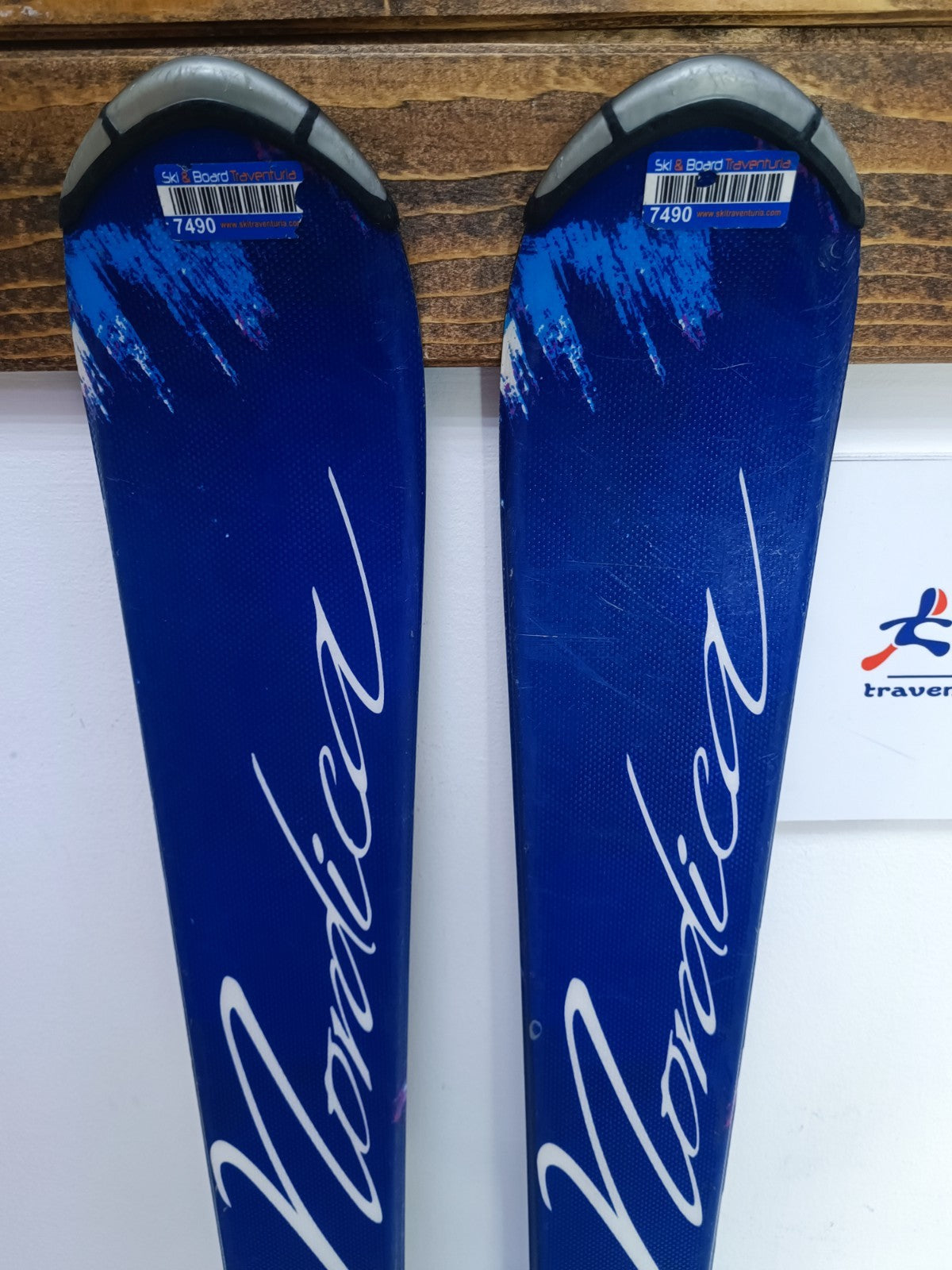 Nordica Little Belle 130 cm Ski + Fixations Elan ESP 7.5 Aventure hivernale Hiver