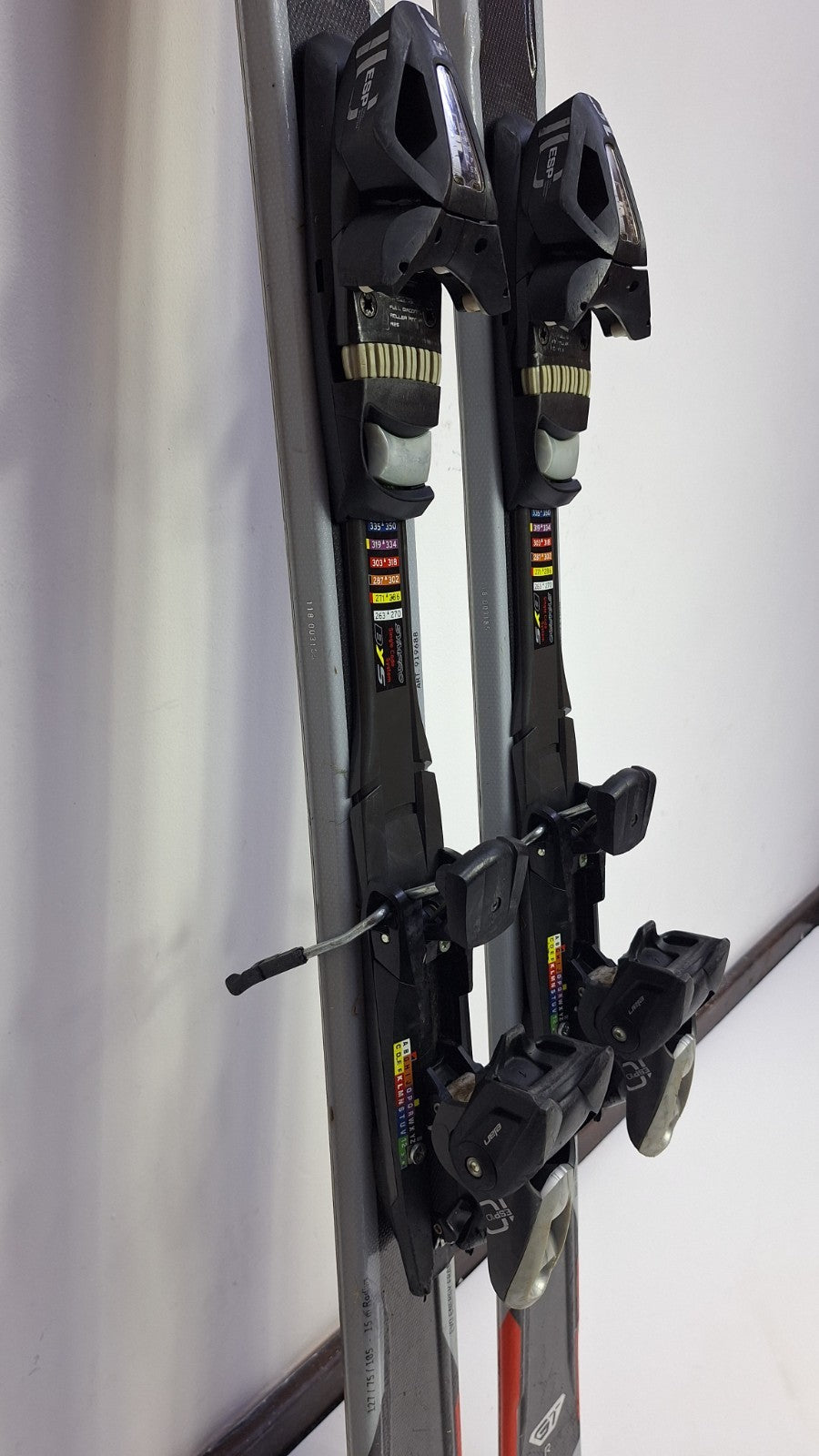 Nordica GT R EVO 168 cm Ski + Tyrolia ESP10 Bindings Winter Sports Adventure