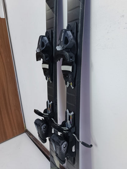 Elan Explore Pro 130 Ski + fixations Elan 7.5 Sport d’hiver et divertissement