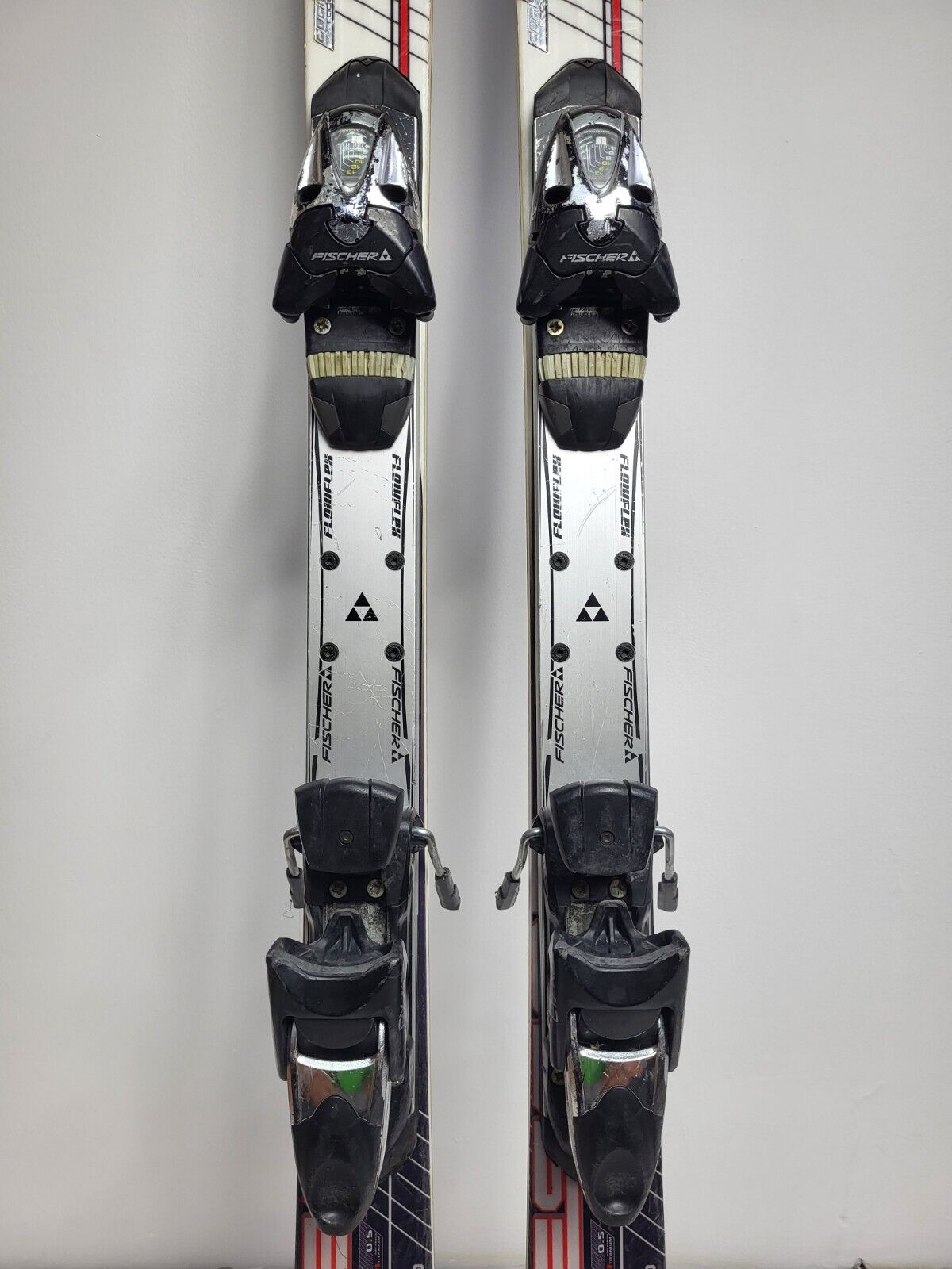 Fischer Progressor 8 170 cm Ski + Fischer 13 Bindungen Wintersport Schnee