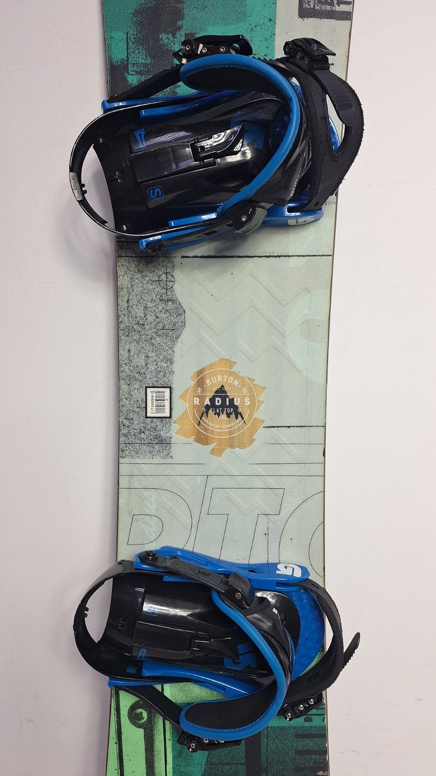 Burton Radius 145L cm Snowboard + Burton S  Bindings Winter Snow Adventure