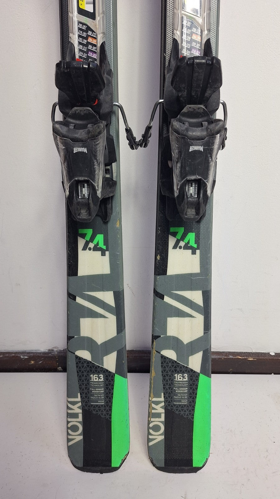 Volkl RTM 7.5 163 cm Ski + Marker 10 Bindings Fun Snow Winter Sport Piste