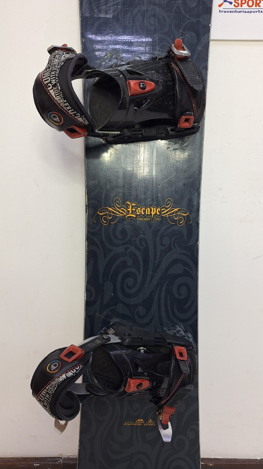 Matrix Escape 158 cm Snowboard + Head Size M Bindungen Adventure Sport