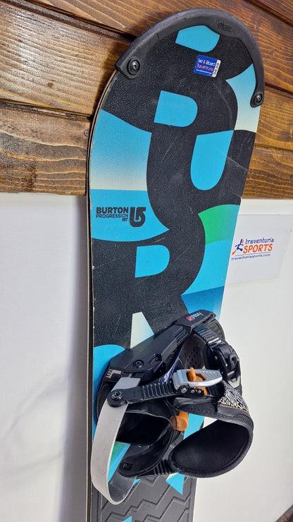 Burton Progression 157 cm Snowboard + HEAD Rental L Bindings Winter Snow Sport