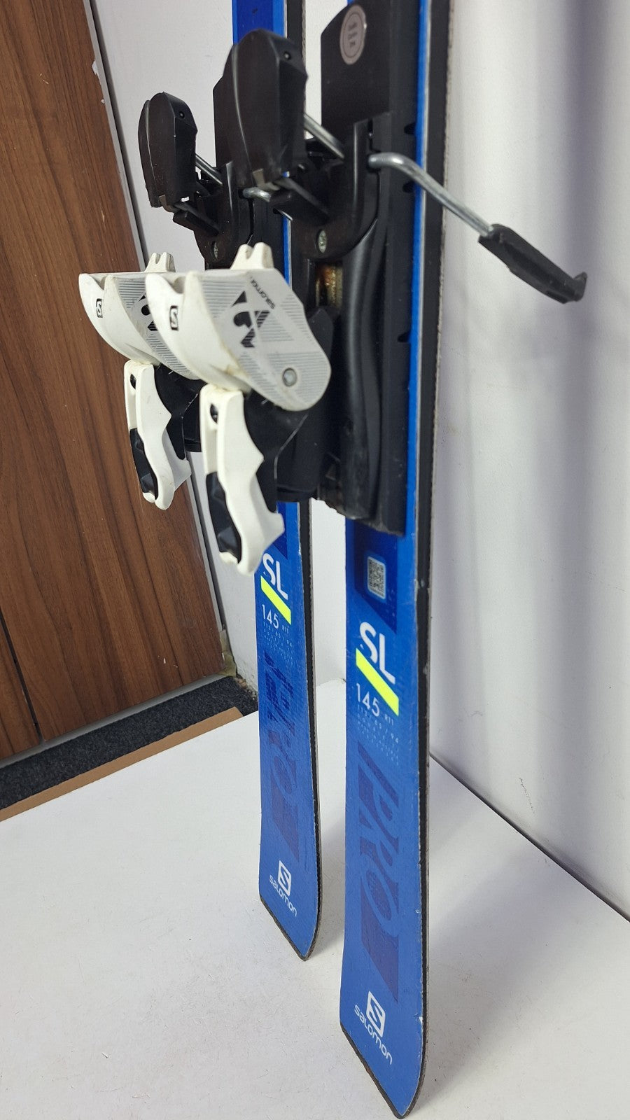 Salomon S/Race Pro SL 145cm Ski + Salomon 12 Bindings Winter Adventure Winter