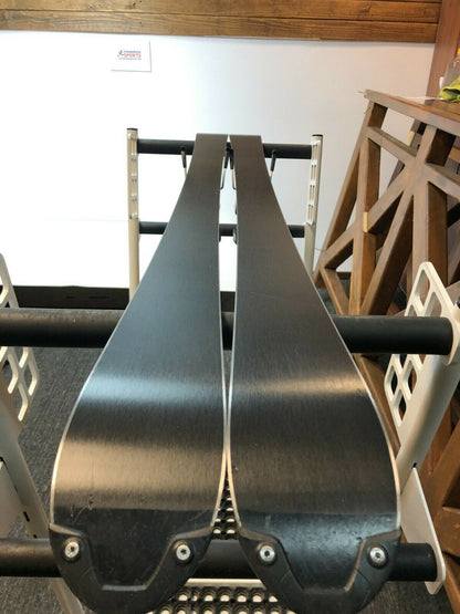 Fischer RC4 Race 130 cm + Fischer 4.5 Bindungen Wintersport Spaß Schnee Outdoor